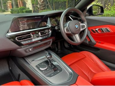 2019 BMW Z4 M40i รูปที่ 6